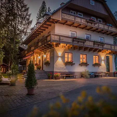 Bio-Holzhaus und Landhaus Heimat Ramsau am Dachstein Exterior foto