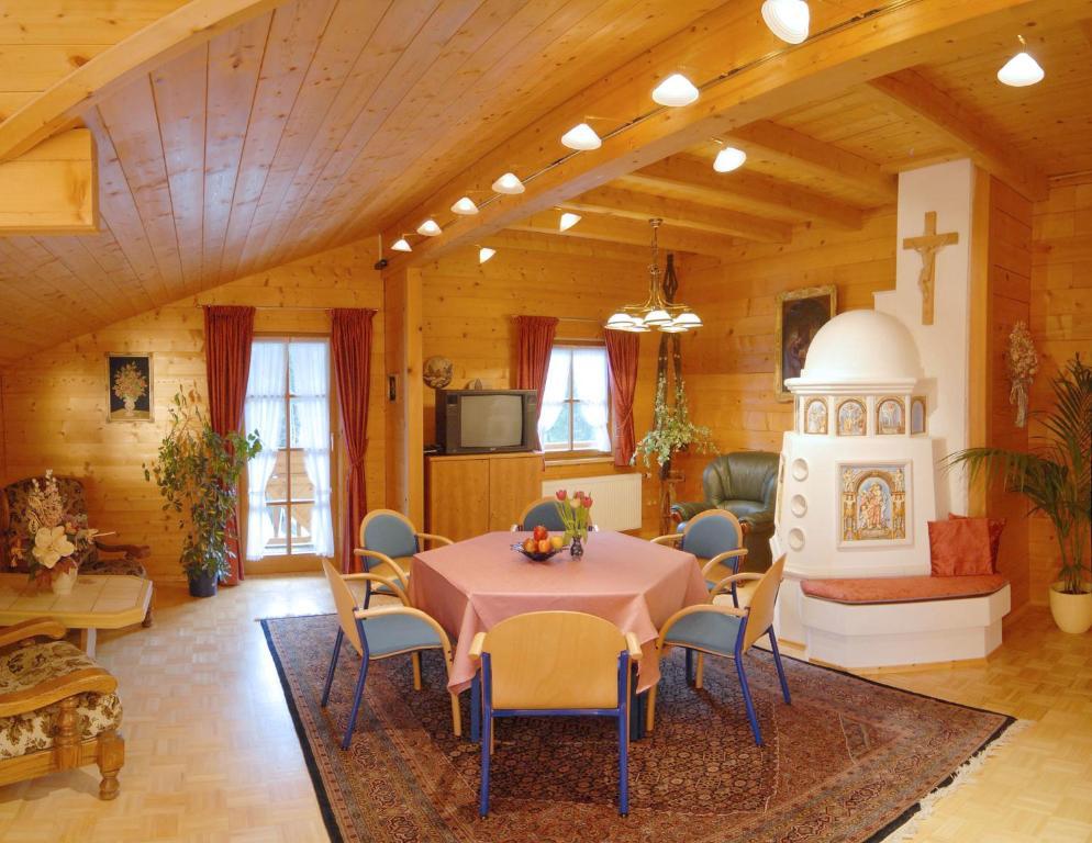 Bio-holzhaus Und Landhaus Heimat